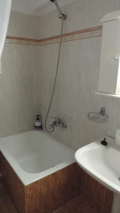 Penthouse Deluxe Apartment At Пірей Екстер'єр фото